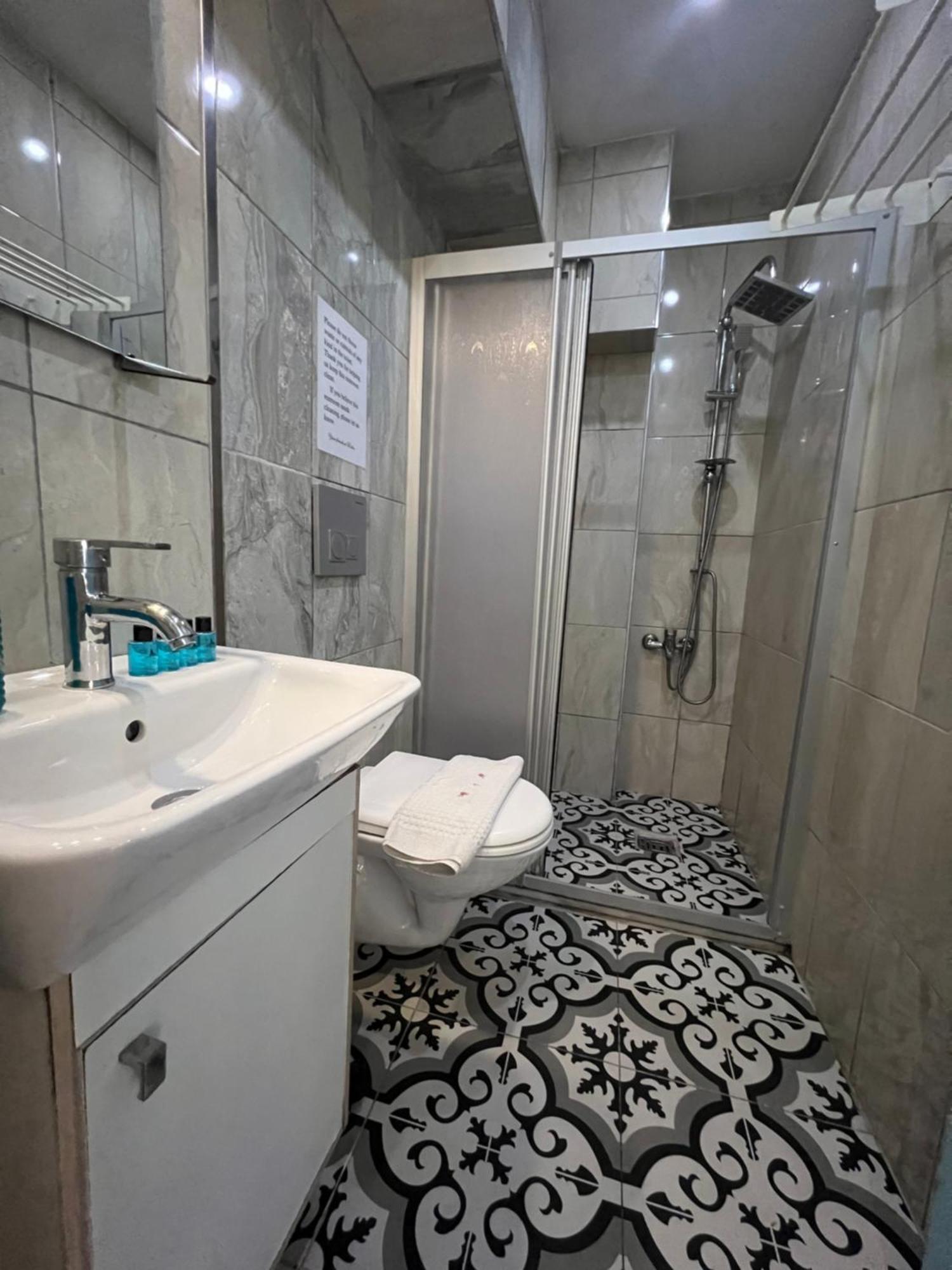 Rodin Hostel Istambul Extérieur photo
